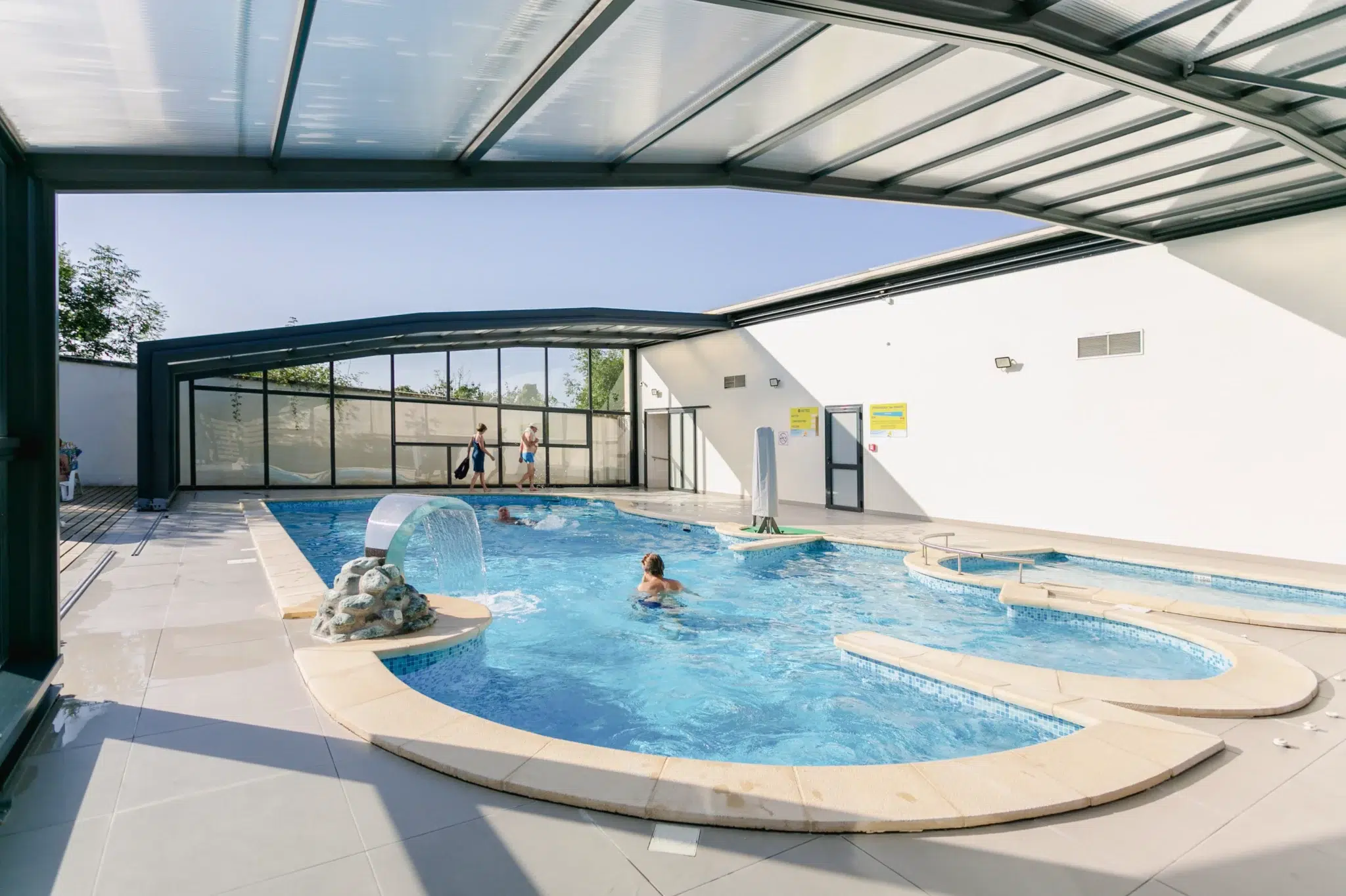 camping piscine coucrte chauffét moselle